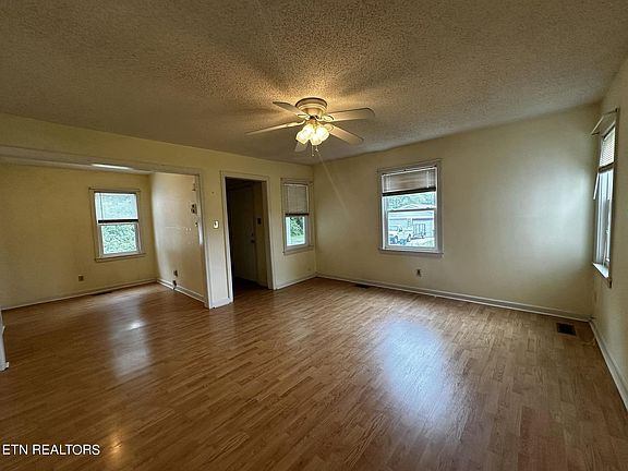 4th image of 1106 Old N Kentucky St