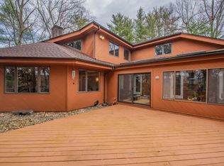 42 Crosswood Rd, Farmington, CT 06032