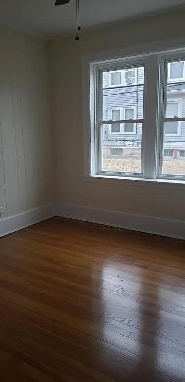 230 Winter St — Photo 4
