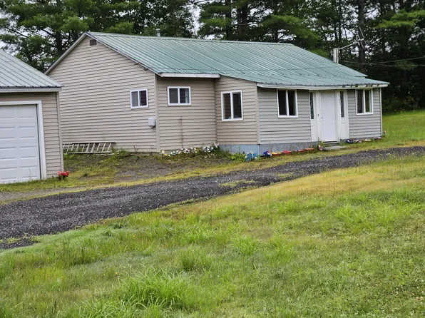 565 Main Street, Jay, ME 04239