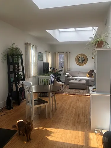 304 Arch St Photo 1