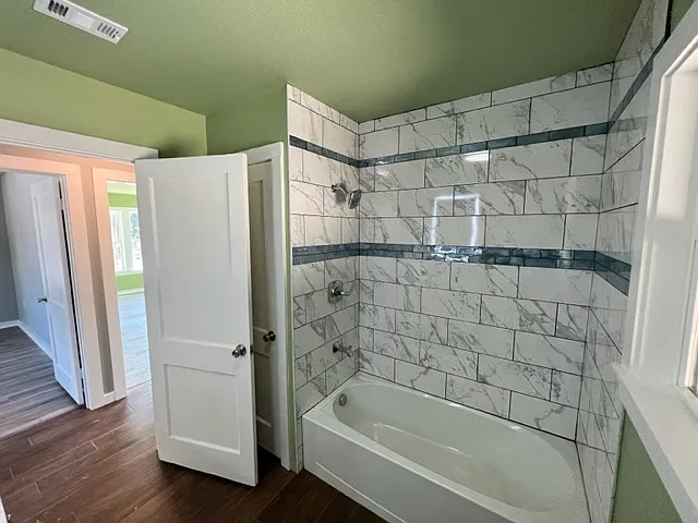 6815 FM 2673 — Photo 11