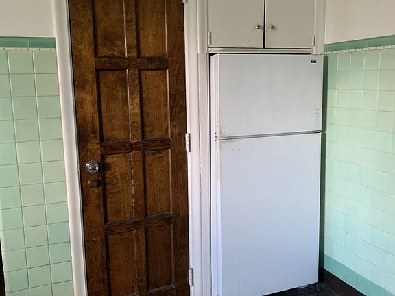 5th image of 130 Brady Cir E #E