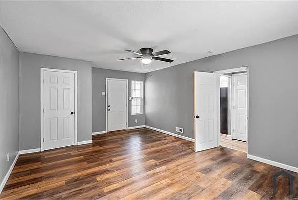5317 Helen Ave — Photo 12