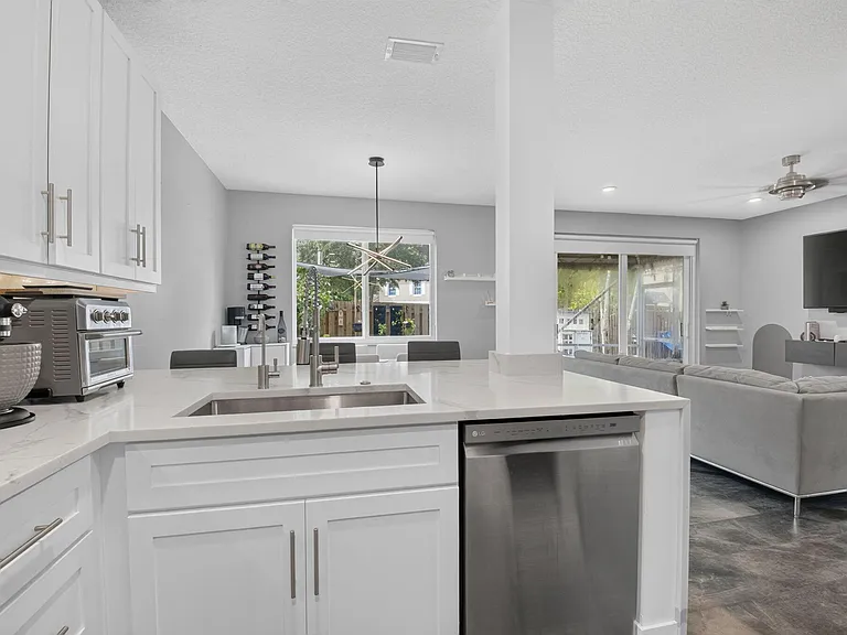 3616 Asperwood Cir — Photo 12