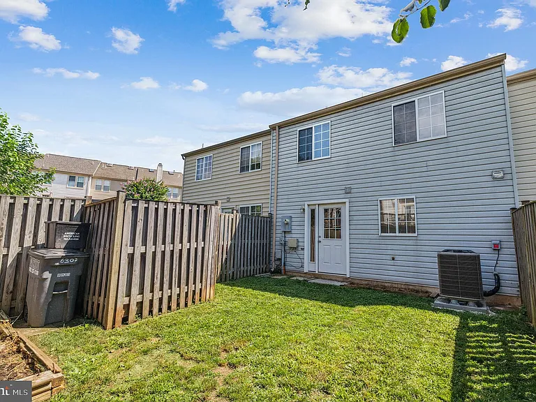 6302 Betsy Ross Ct — Photo 26