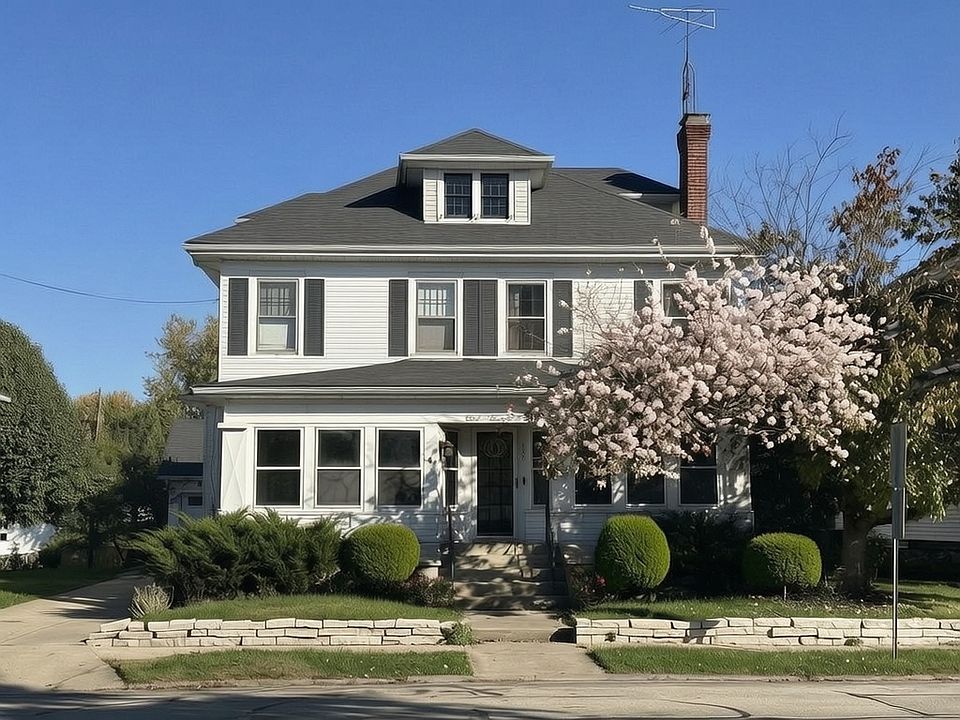 1st image of 626 N South St