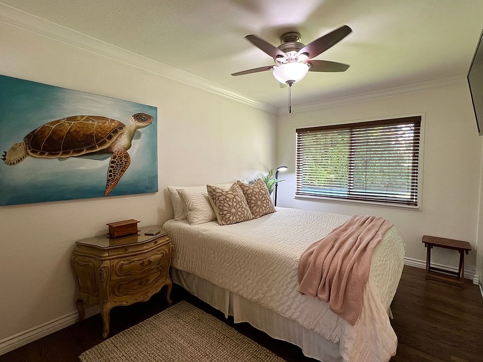 1st image of 358 La Perle Pl
