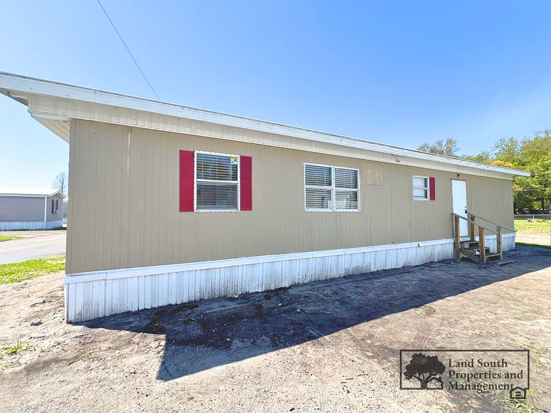 1st image of 425 Longfellow Blvd Lot 3