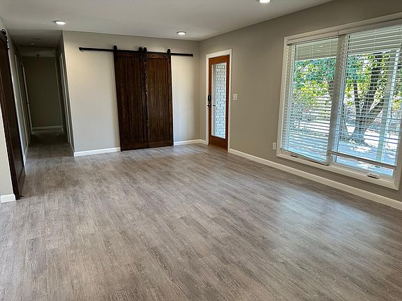 4th image of 1739 N Carolyn Dr