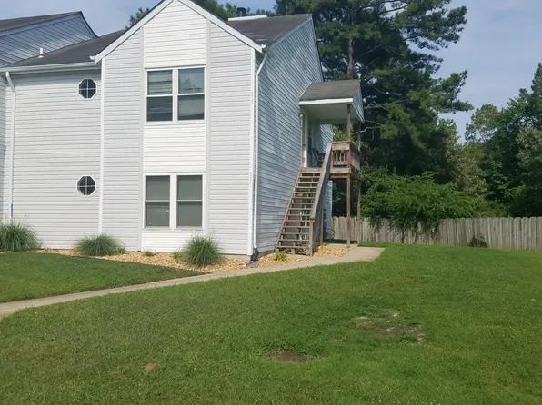 4236 Beasley Ct, Virginia Beach, VA 23462