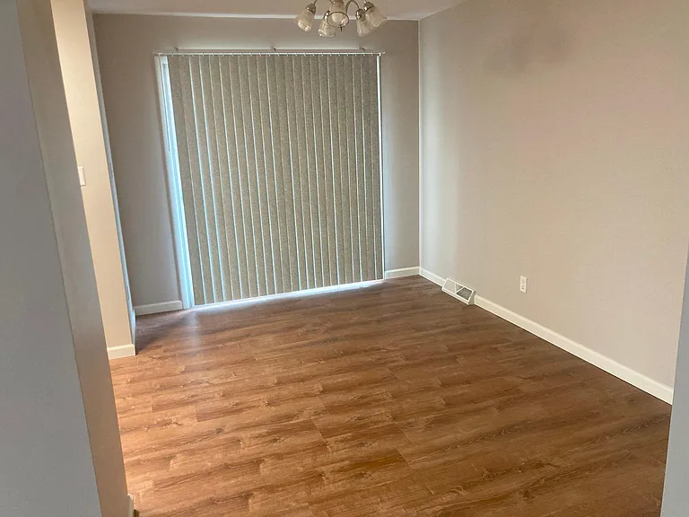 1824 Cheshire Dr — Photo 14