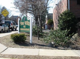 447 Pine St APT B2, Royersford, PA 19468