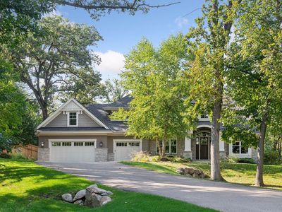 2426 Meeting St, Wayzata, MN, 55391