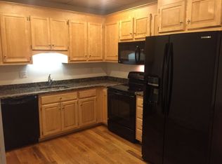 83 Cottage Ave APT 205, Ansonia, CT 06401