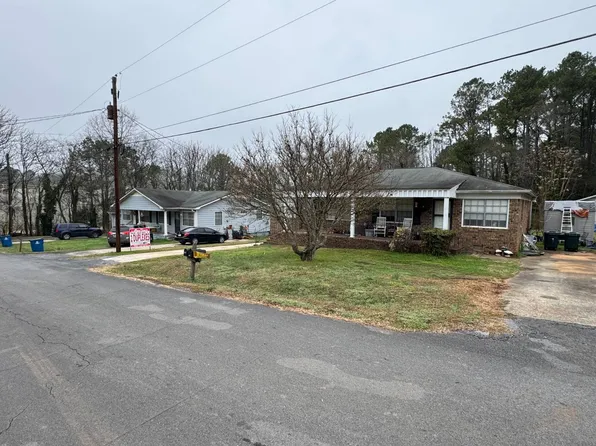 208 Hooper Ave SE, Lindale, GA 30147