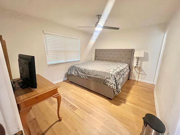 5th image of 3619 Wood Hill Dr