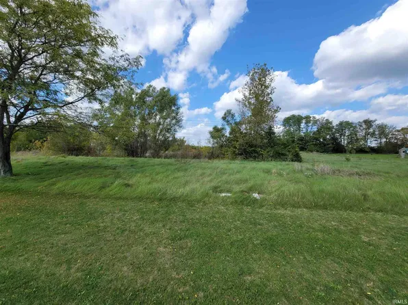 3000 E Waterview Dr, Muncie, IN 47302