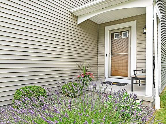 5th image of 6267 Watercress Dr
