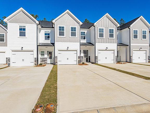 4th image of 1044 Linsmore Avenue