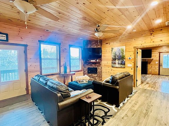 5th image of 7 Ridgeway Dr