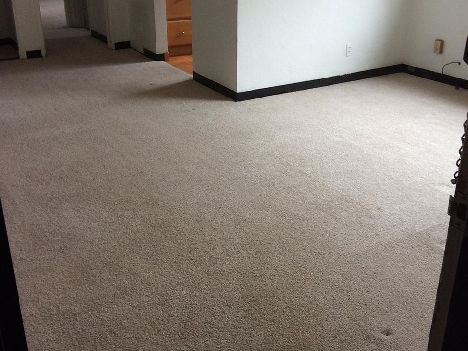 2nd image of 5700 5th Ave APT C31