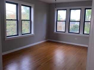 1511 W 82nd St #3, Chicago, IL 60620