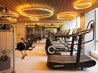 Rented by R New York