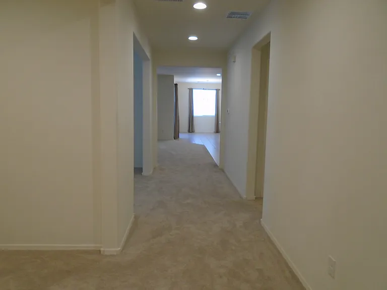 11463 E Vail Crest Dr — Photo 2