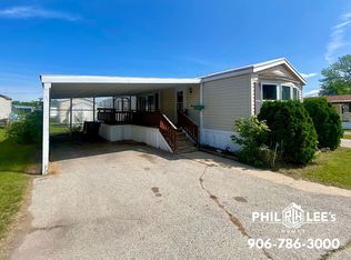 1401 N 23rd St TRAILER 22, Escanaba, MI 49829