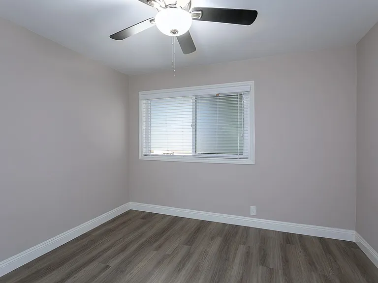5726 Noel Dr #3 — Photo 6