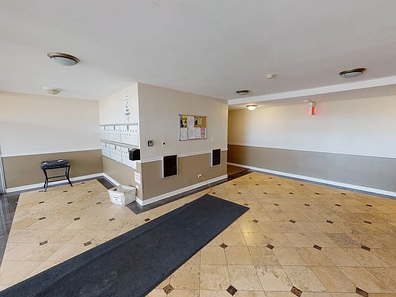 2nd image of 2501 W Bryn Mawr Ave APT 207