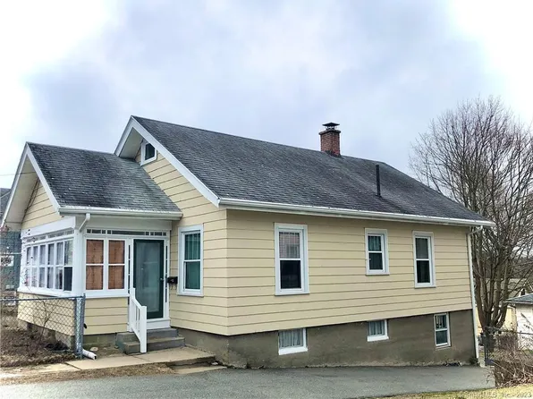 302 Crystal Avenue, New London, CT 06320