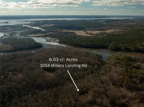 3054 Millers Landing Rd, Gloucester, VA 23061