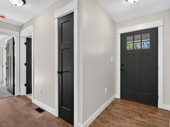 5th image of 7517 Rosedale Rd