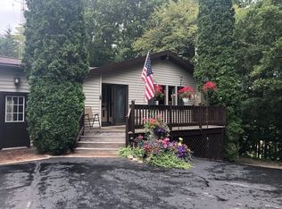 7361 S State Rd, Harbor Springs, MI 49740