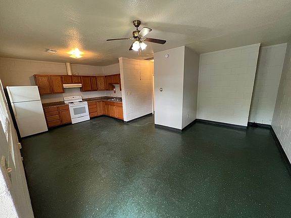4th image of 208 Grady Ave
