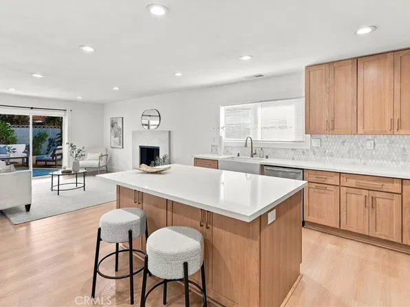 16842 Ross Ln, Huntington Beach, CA 92647