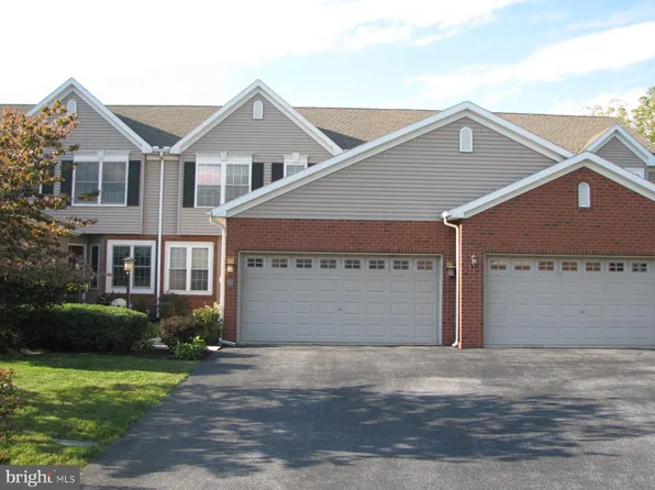 83 Pin Oak St, Palmyra, PA 17078