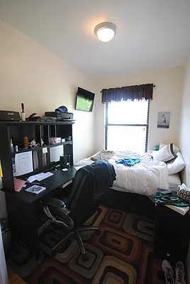 Rented by REAL New York | media 2