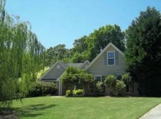 6321 Wilmington Way, Flowery Branch, GA 30542