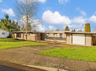 3025 Bailey Ln, Eugene, OR 97401