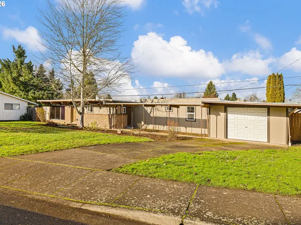 3025 Bailey Ln, Eugene, OR 97401