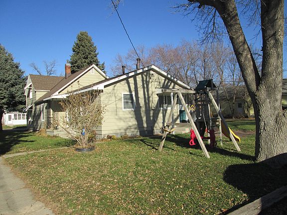 2nd image of 222 W Huron St