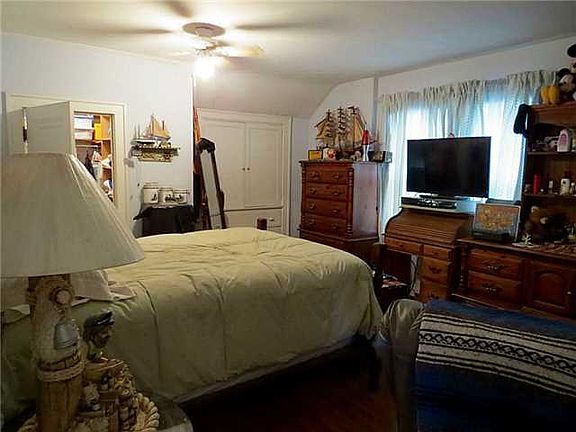 5095218_3