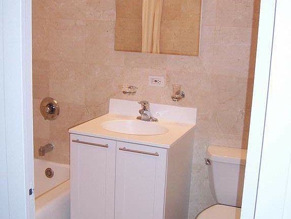 5th image of 412 E 55th St APT 5D