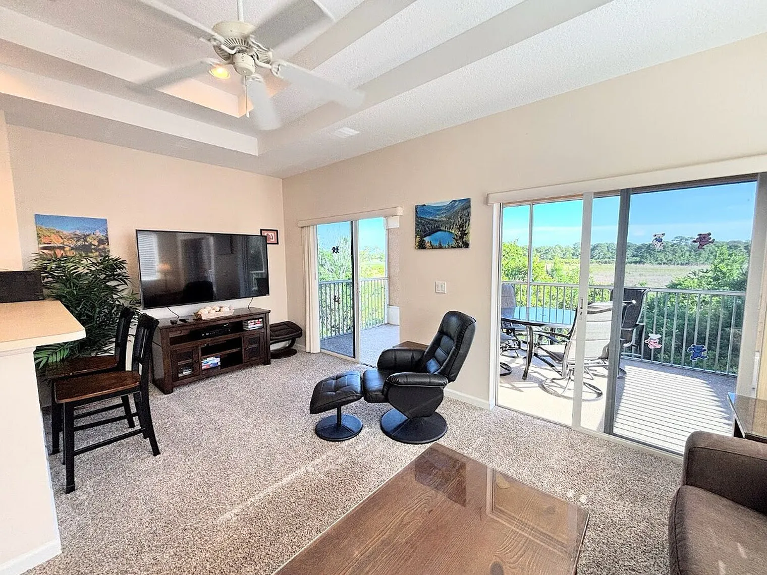2 bed, 2.5 bath, $4,522 — Photo 2