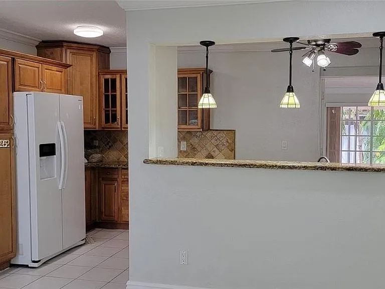 10835 SW 41st Ter — Photo 7