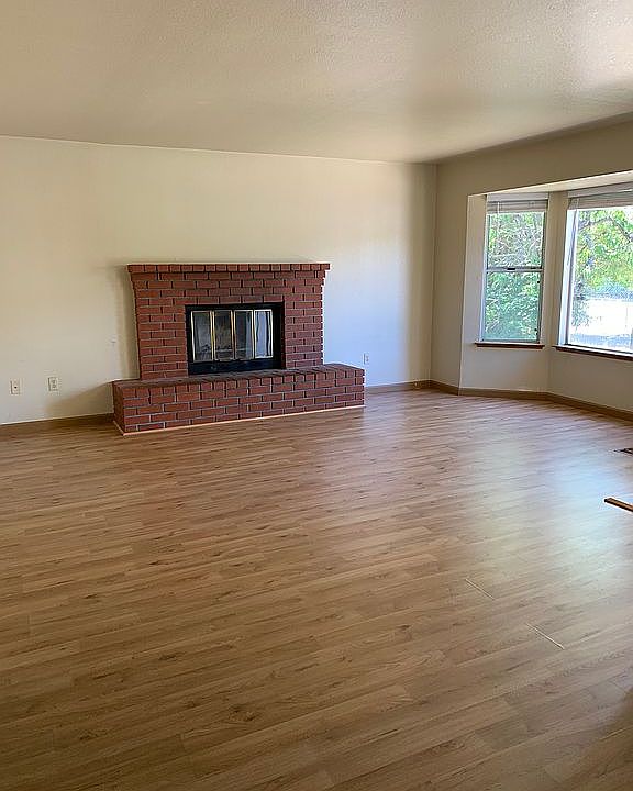1st image of 1019 Despina Dr