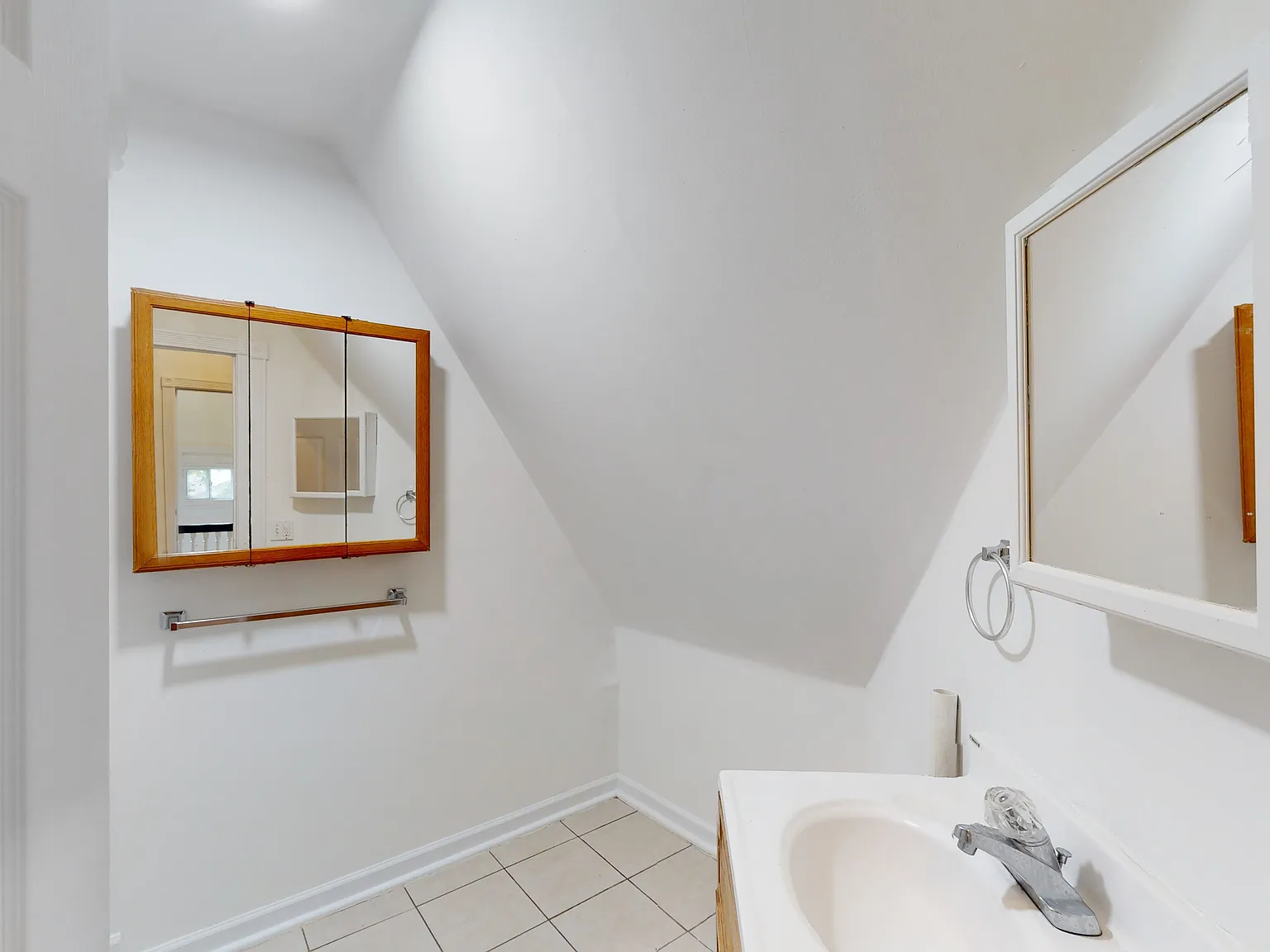 1 bed, $900 — Photo 2